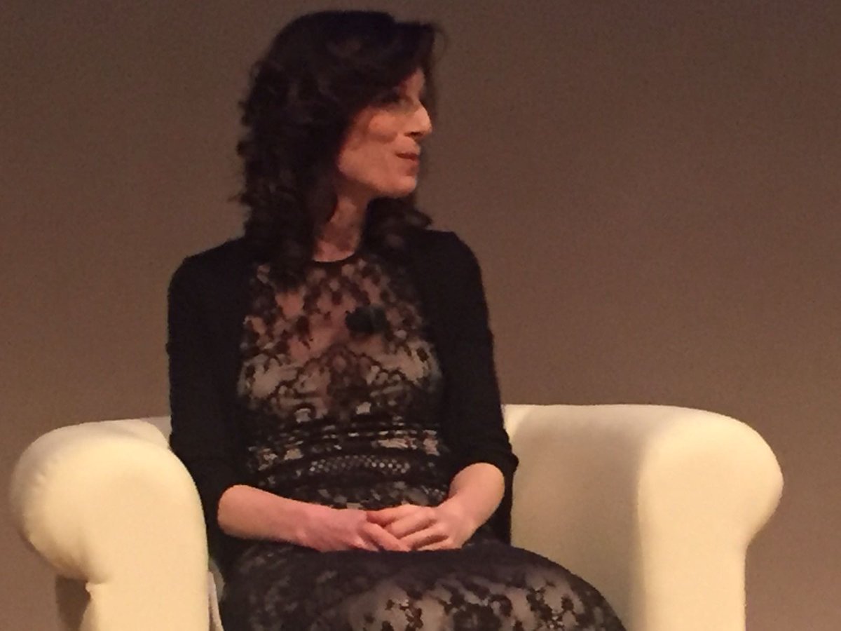 La presentazione del libro, grazie <a href="/ilsemebianco/">il seme bianco</a> e l'editore Michele Caccamo per aver preso in grembo il mio lavoro e avere deciso di investirci