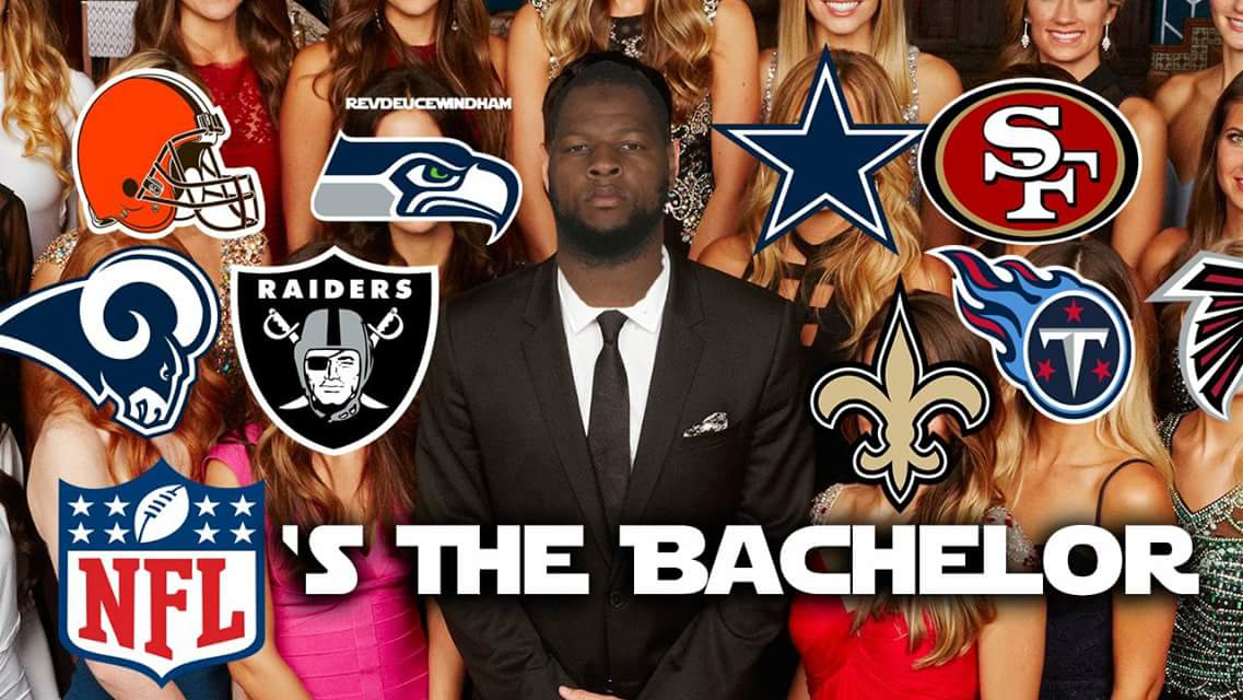 LANOLABOY's tweet image. It's been very interesting this week as we've now seen Ndamukong Suh visit multiple teams. Who will he give the final rose to? #Saints? #Rams? #Titans? #Raiders?

Find out on the next episode of NFL's The Bachelor!😂😂