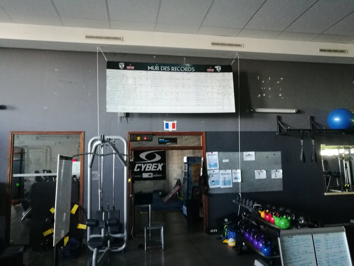 gouije's tweet photo. Visite de l'Altrad stadium et de ses installations avec une conférence sur le fond de dotation du @MHR_officiel ! Merci beaucoup à @jubering pour cette journée https://t.co/pLLu7Zwc1r