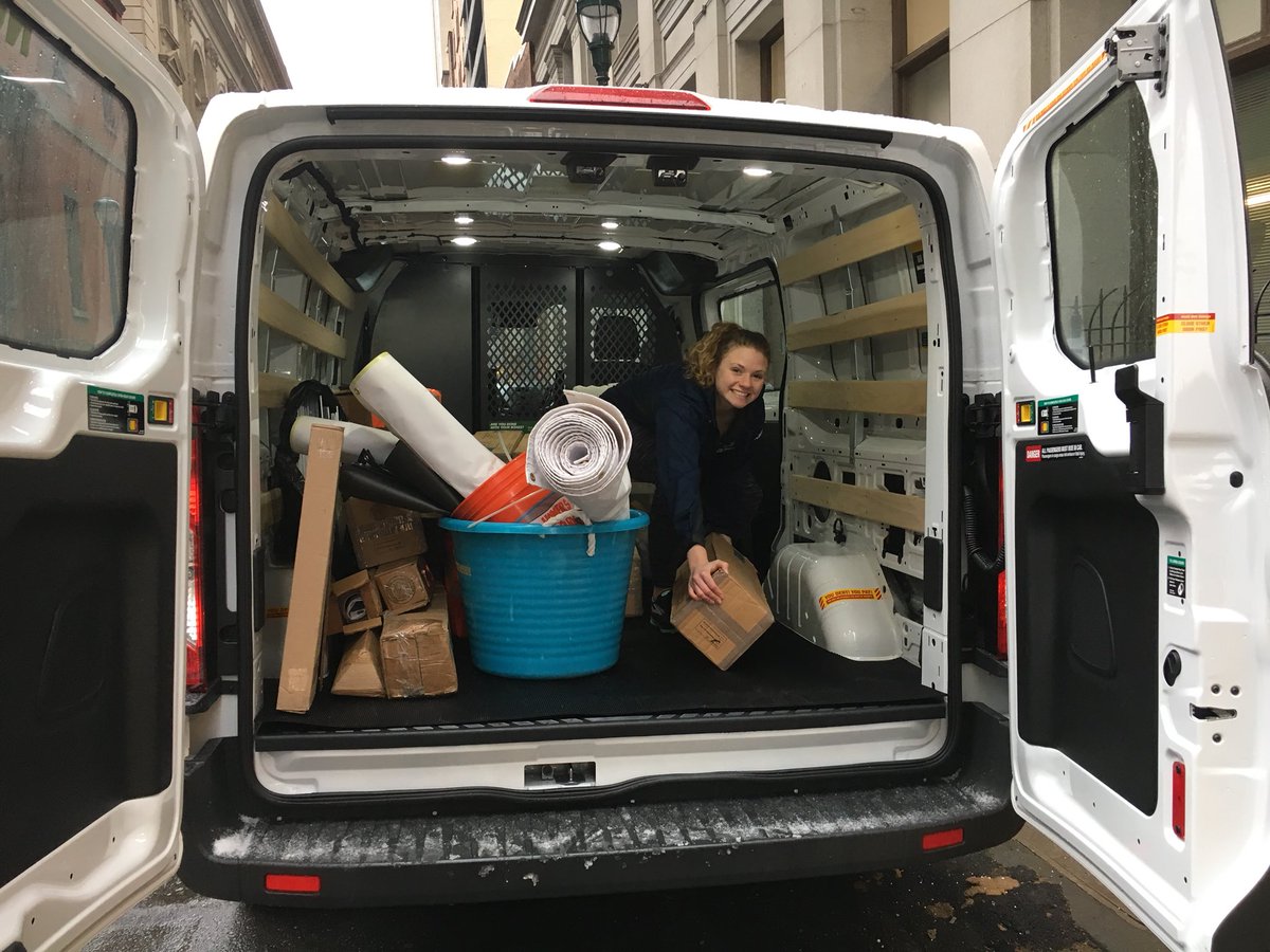 #snowstormtroubles In need of 20 volunteers tmrw morning to help us stuff race bags for the <a href="/BoMF5Miler/">BoMF 5-Miler</a> anyone free?? 🤞🏼🤞🏼🤞🏼