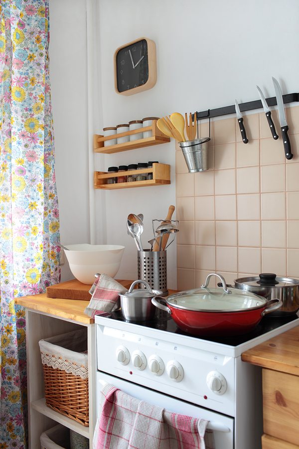 #CustomCaregivers Meaningful Modifications to Your Parent’s Kitchen to Reduce Fall Risk dlvr.it/QLvRcf