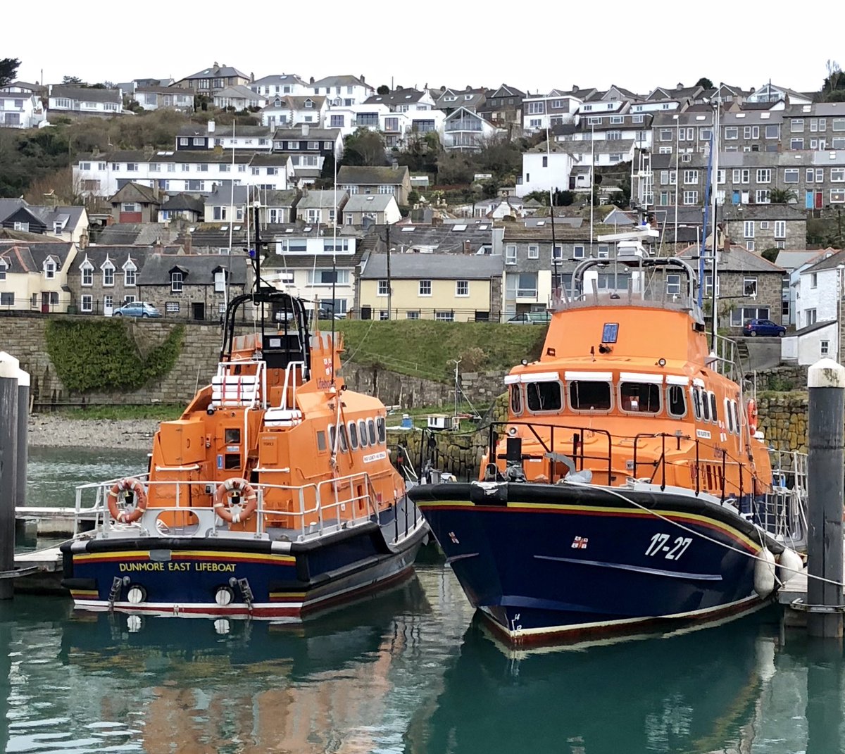 penleelifeboat's tweet photo. Three lovely @RNLI girls in Newlyn Harbour this evening. It’s always good to welcome our #RNLIfamily @DunmoreEastRNLI @ThroughTheGaps READ - https://t.co/deFACBUm4M https://t.co/2ad0gEP6qD