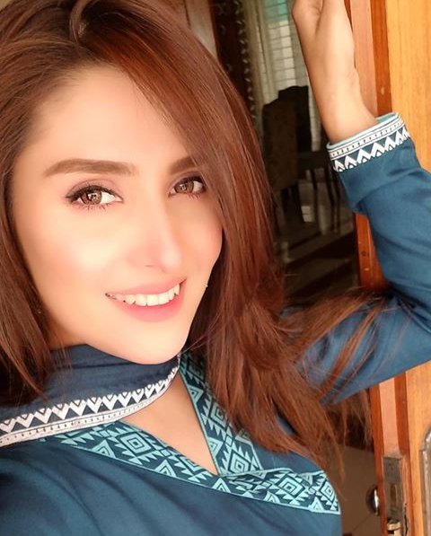 Ayezakhan_ak's tweet photo. A day without laughter is a day WASTEDDDDD..... https://t.co/AT20Kt1y2Q