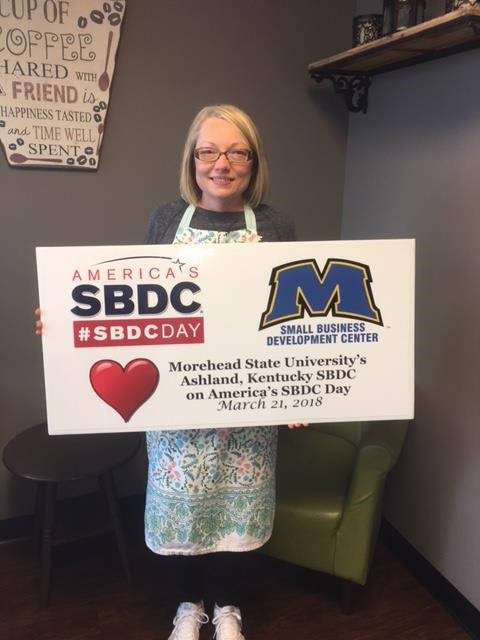 MSU_SBDC's tweet photo. Showin’ the LOVE on #SBDCDay - Ashland, KY SBDC clients, Kim Klein &amp; Tiffanie Ricewick, The Pour House, Russell, KY ... coffee, cappuccinos, lattes, espressos, iced coffees, smoothies, &amp; more + assorted pastries, danishes, &amp; sweet confections. Call The Pour House @ (606) 324-7777 https://t.co/suoirfBUyZ