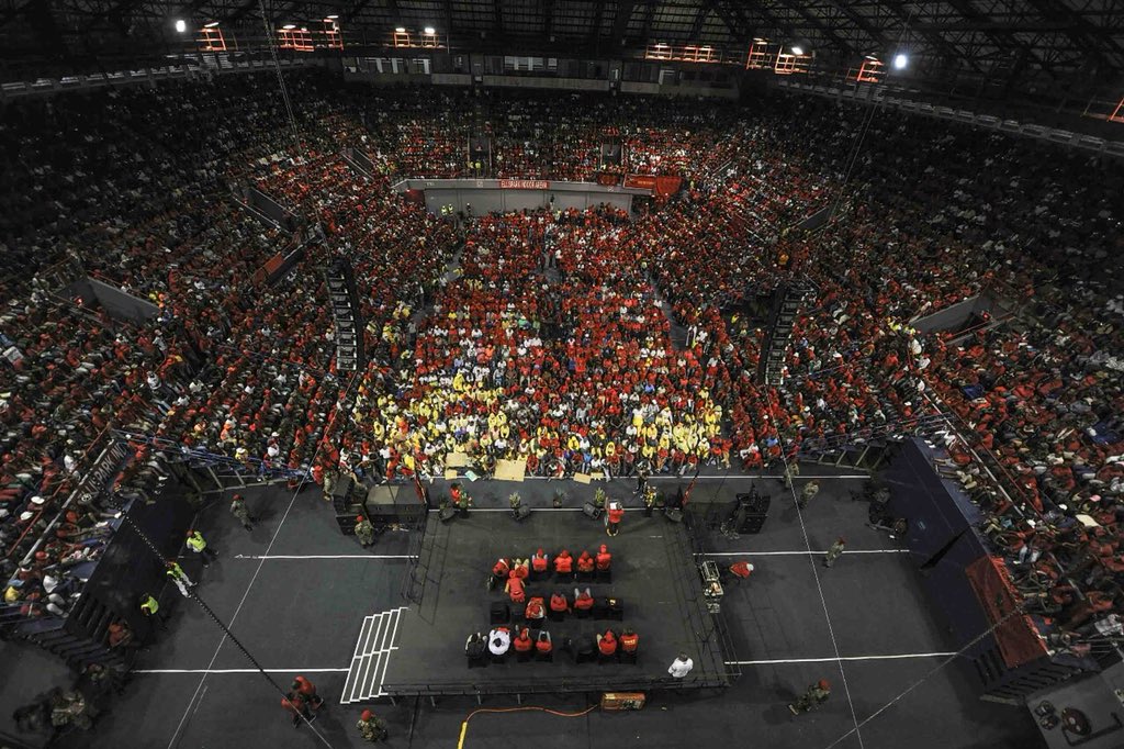 MbuyiseniNdlozi's tweet photo. Nye nye “EFF will die after Zuma”- desktop analysts can make you sleep  sometimes 💤 😵 dirtying twitter streets with lumpen opinion built out of myopic wishes, as opposed to on reality. If you were made by twitter, you will be unmade by twitter! Look at EFF two event later👇🏿 https://t.co/iFa68RIhsT