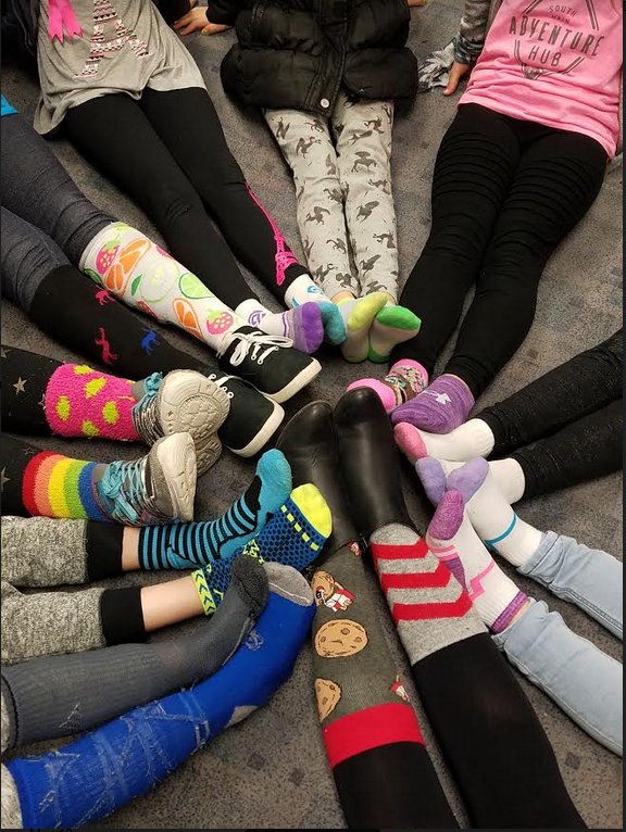 DCWestFalcons's tweet photo. Mrs. Hays' 3rd Grade Class is Rockin Their Socks for World Down Syndrome Day!! #Getcomfortablewithdifferent #WorldDownSyndromeDay #DSAMidlands https://t.co/MigupMo9da
