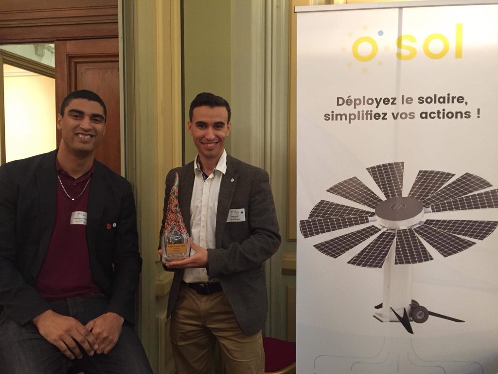 JR_Conseil's tweet photo. Et on félicite @StartupOSOL pour son trophée parrains remporté aujourd’hui à l’event #BA06EVENT18 ! 👏🏻👏🏻#felicitations #startup #cciNice #BA06 https://t.co/c9SCIHkgMU