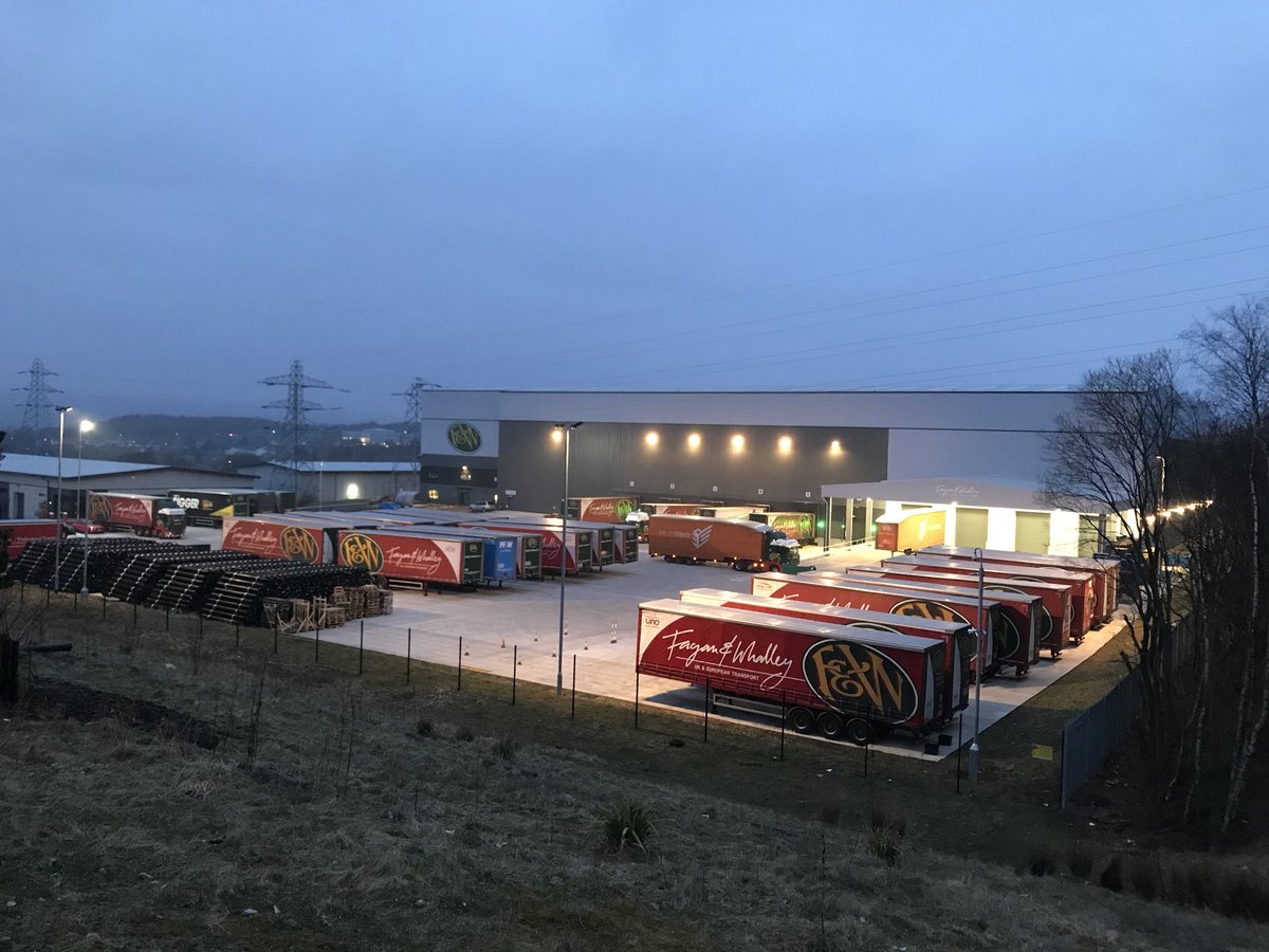 Preparing the inbound @Palletforce trunks at our Burnley Bridge Depot this evening. From one #superhub to another! #faganwhalley
