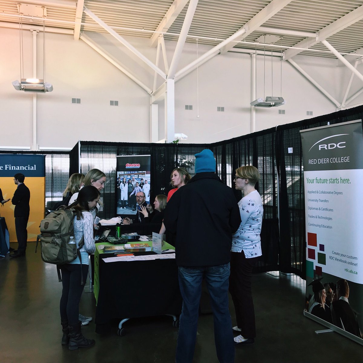 RedDeerPolytech's tweet image. Have you stopped by the Central Alberta Career Fair yet? It’s open until 6 pm! Lots of great opportunities available to explore. #MyRDC