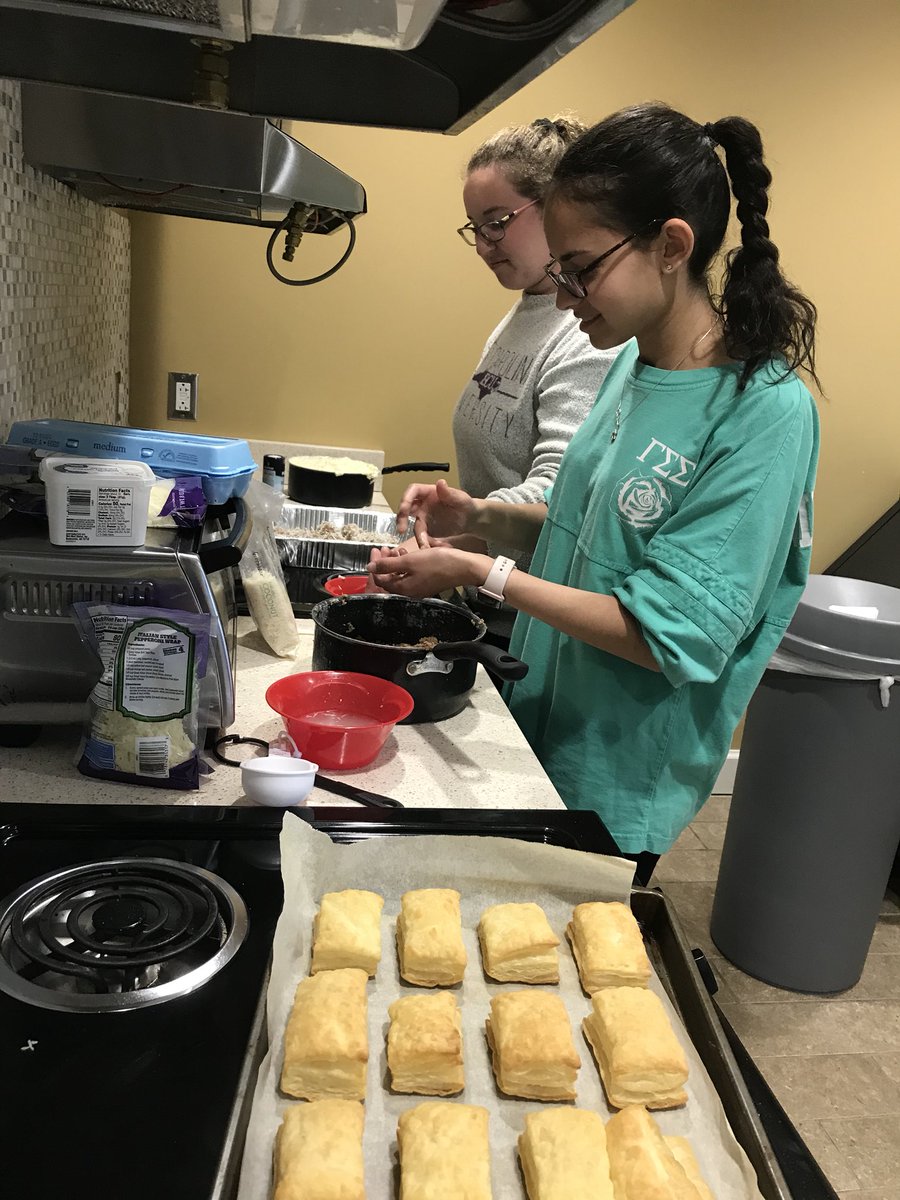 Pirates4Israel's tweet photo. Our executive board is having a blast preparing food for our event tonight.  Make sure to come by Ledonia from 5:30-7:30 to experience this great cuisine! @ZOA_National https://t.co/hVeujIldDv