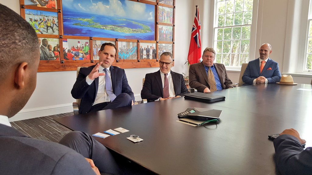 BermudaPremier's tweet photo. Met with the @CICALife team this afternoon as they embark upon new business ventures within the insurance and reinsurance arena in #Bermuda. The @voteplp Government welcomes businesses that create employment opportunities for #Bermudians and growth in #insurancemarkets. https://t.co/jAZHDpmT5Y