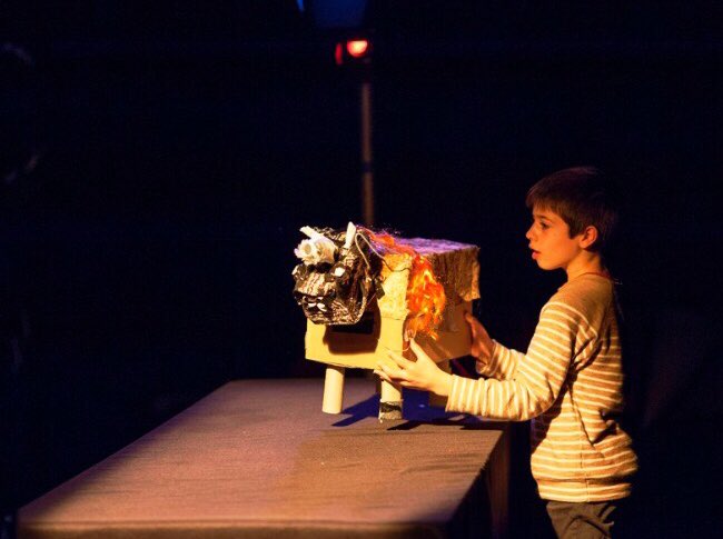Unicorn_Theatre's tweet photo. It’s #worldpuppetryday today! We’re working with our pals @puppetsoup again this #Easter. Brush up your #puppetry skills at a #MadeinaDay workshop. Try your hand at glove puppetry, shadow puppetry and everything in between. https://t.co/aVfiKpNLhu https://t.co/dNSlEWAxia