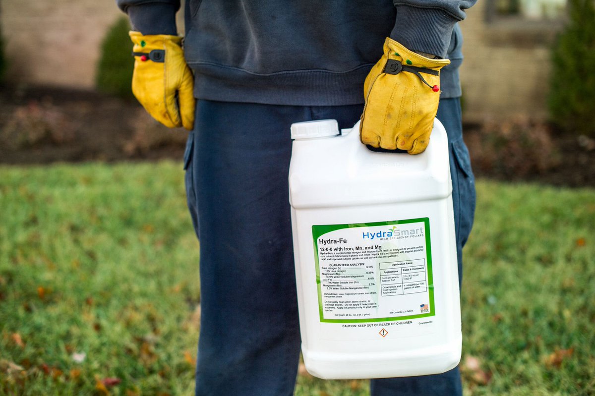 Everyone needs a micronutrient product, but are you using the right one?

Hydra FE 12-0-0 enhances photosynthesis with the perfect ratio of iron, manganese, and magnesium. 👌

#hydrasmart #hydraFE