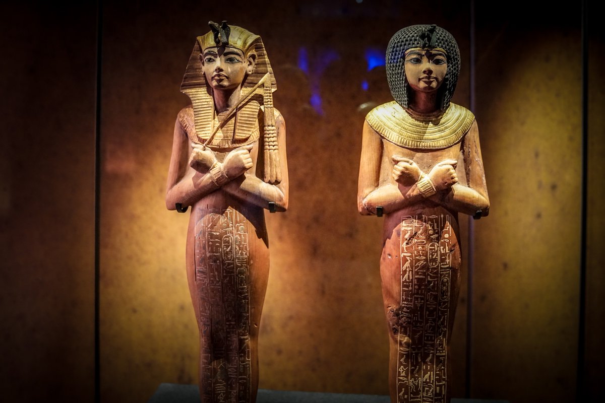 MayorOfLA's tweet image. Proud to welcome the #KingTutTour to L.A.! We're honored to be the first city in the world to host the largest collection of King Tut artifacts ever assembled outside Egypt.