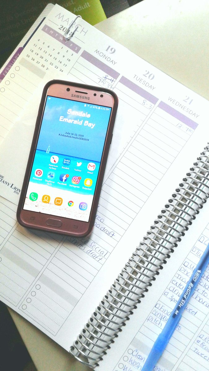 jugglingmidlife's tweet image. Loving my new @SamsungUS Galaxy J5 Pro. The color, the camera, all the apps I can run are perfect! Looking forward to using it for years to come. #notsponsored #productlove #greattechnology #SamsungJ5Pro #Samsung