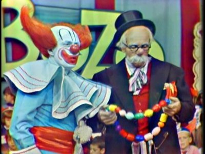 BradHound's tweet image. R.I.P. Frank Avruch (1928-2018). He was a Boston-born actor who played 'Bozo the Clown' on "Bozo's Big Top" (1959-74) from WHDH-TV Boston. He was also a singer/dancer. So long, Frank. #RIP