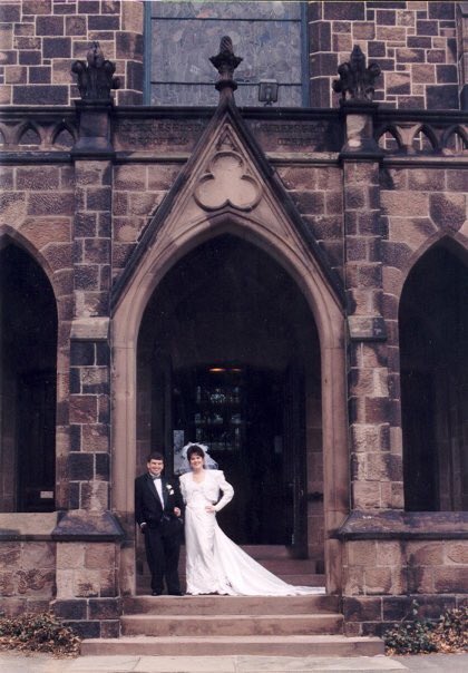njwedding's tweet photo. Sharing a favorite memory on the #Rutgers campus of our wedding day at Kirkpatrick Chapel. π Beth and I met our sophomore year in 1990, enjoyed many great times at @rutgersu together, and were married in 1994. #NJWedding #NJWeddings #RutgersAlumni #RUGivingDay #RutgersU #ItsRday https://t.co/Jbd663wNSu
