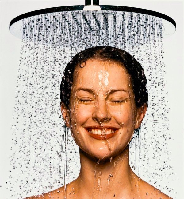 YourDailyShine's tweet photo. Ben je gespannen en kan je wel een recharge gebruiken? Neem een energetische douche! https://t.co/qHgZSVtIWY #shine https://t.co/lfHL7tPveF