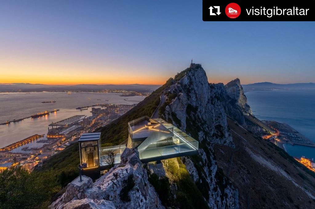 ||New Skywalk just opened at the top of the rock amazing 360 degrees views||
•
•
#barbarycoast #thegibraltarbrand #localclothing #proudtowearlocal #gibskywalk #topoftherock #Mediterraneansea #bayofgibraltar #gibraltar #spain #morocco #Repost #visitgibraltar @visitgibraltar