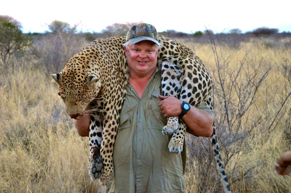 AI Crash Test Dummy 🌊🇪🇺 on Twitter "Is this for real? And who would