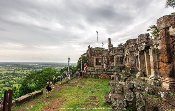 LinnaTC's tweet image. #PhnomChiso a #HistoricalSite, High on a #mountain a #beautiful #temple with #spectacular views lies #walk.