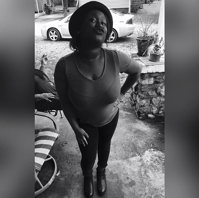 _Quaaaaaaa's tweet photo. 2 years 💕 i miss you so much peaches! can’t wait to see you again. keep watching over us sis! #resteasydee ❤️ https://t.co/1wbL7e0aXK