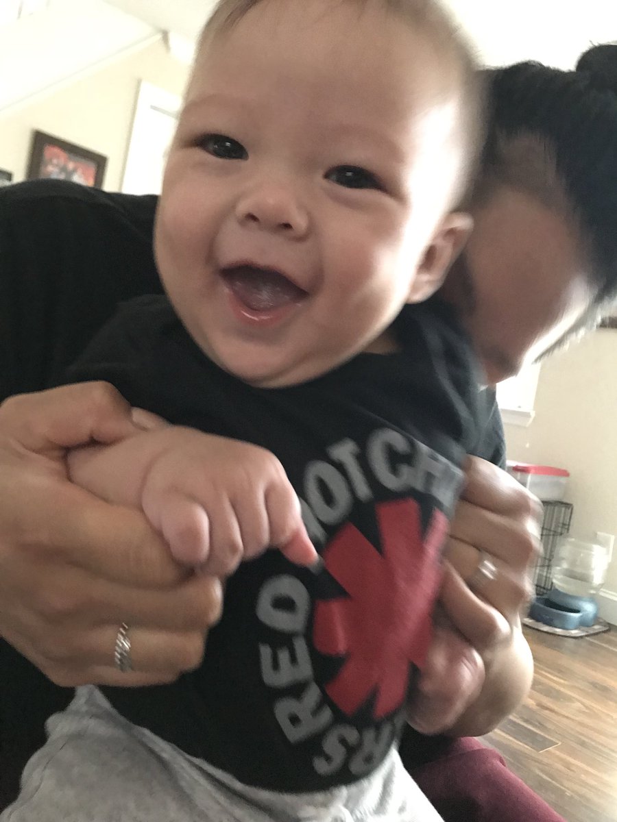 El_Schlad's tweet photo. Dear world, if you come between my son and i... I will end you! Love my boy! https://t.co/It9bj9N2DW