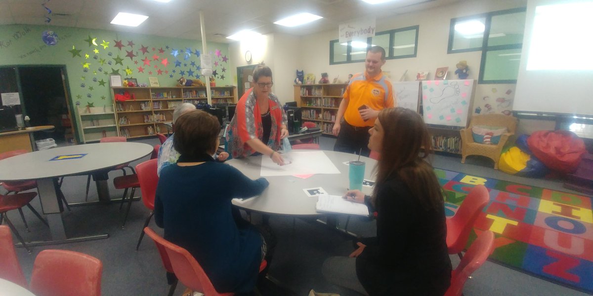 cbrown3218's tweet photo. Love seeing our #icoachesconnect during the #engagingreview training! https://t.co/vaoOYEaAYB