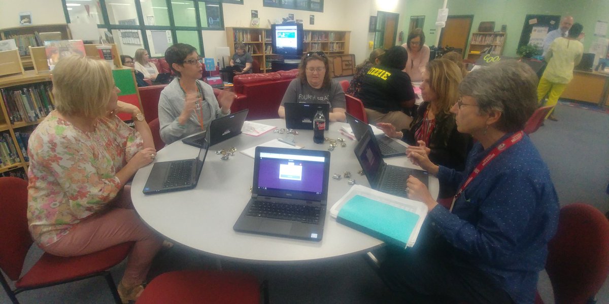 cbrown3218's tweet photo. Love seeing our #icoachesconnect during the #engagingreview training! https://t.co/vaoOYEaAYB