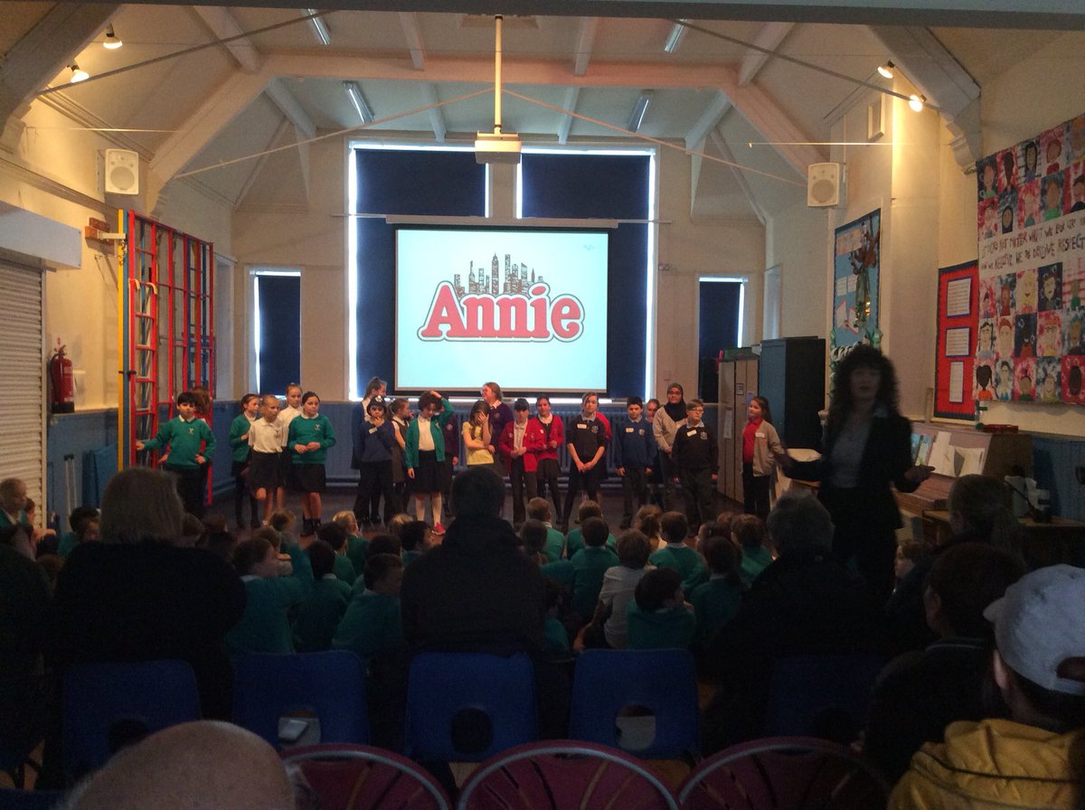 DarwenStJ's tweet photo. Well done, Everyone! WOW! @StPaul_Hoddle @StBarnabasCE @StPeterDarwen @stcuthsdarwen @HolyTrinityVC @AshleighPrimary @Sudell_Primary #sig5 https://t.co/k5O0pZ2nrR