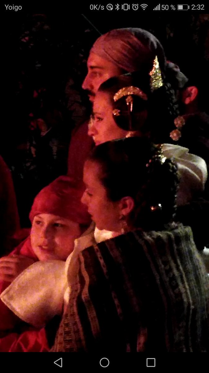 Desolación.
Pero es un punto y seguido.