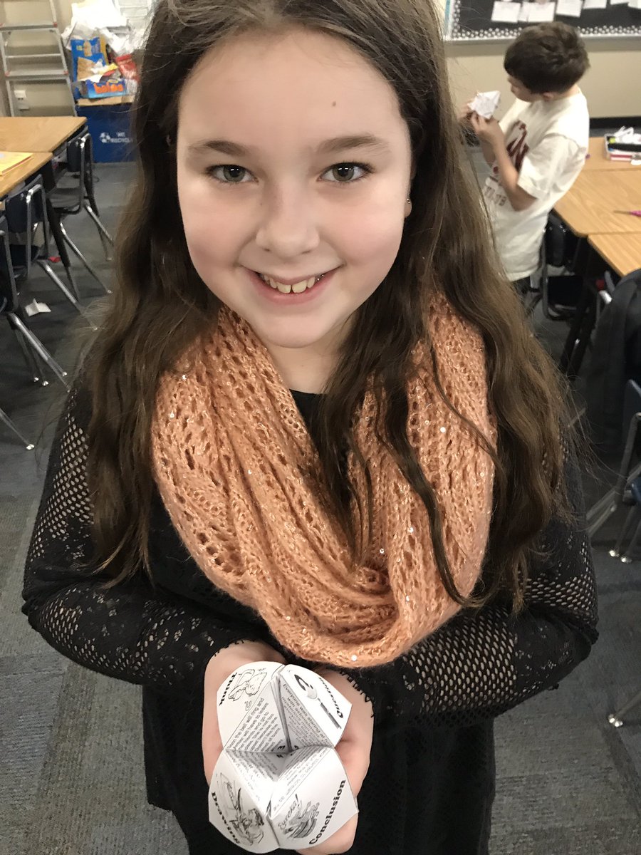 MrsHowellTCE's tweet photo. Feeling nostalgic today playing "fortune tellers" with my students to practice drawing conclusions. #TCEstrong @MatthewMillerpe https://t.co/5qvMtlw6WF