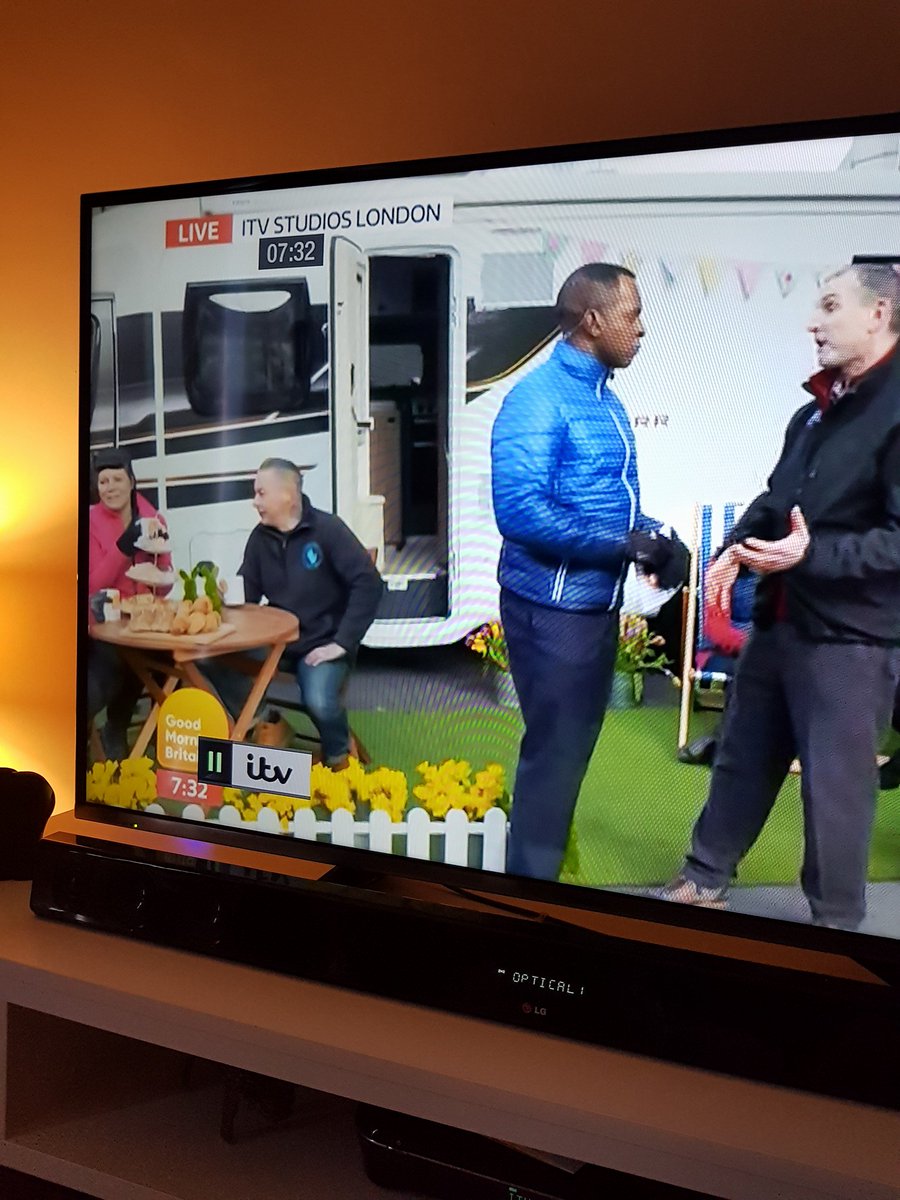 MHACVUK's tweet photo. Did anyone see us on the TV this morning? Itv Good Morning Britain with Andi Peters. Great Fun ! #motorhome #goodmorningbritain https://t.co/mKE7M3CxhU