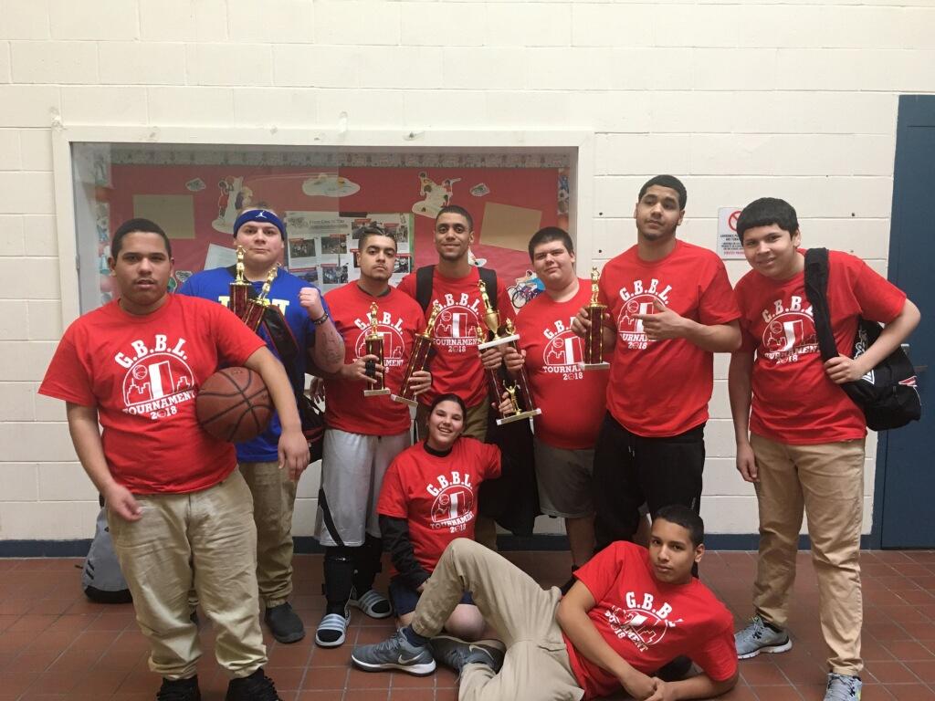SESHighSchool1's tweet photo. The SES Pride finished up their season as runners up in the Eastern bracket of the GBBL tournament at UMASS LOWELL. Go Pride! https://t.co/r38cXwSko2