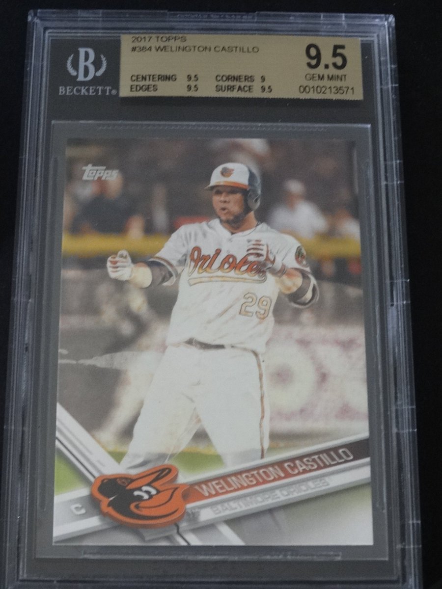 mugsfrank_shirt's tweet image. Check out 2017 #Topps #384 #WelingtonCastillo #Baltimore #Orioles Error Print Mark Front #BaseballCard #BGS 9.5  ebay.com/itm/2924934351… via @eBay
