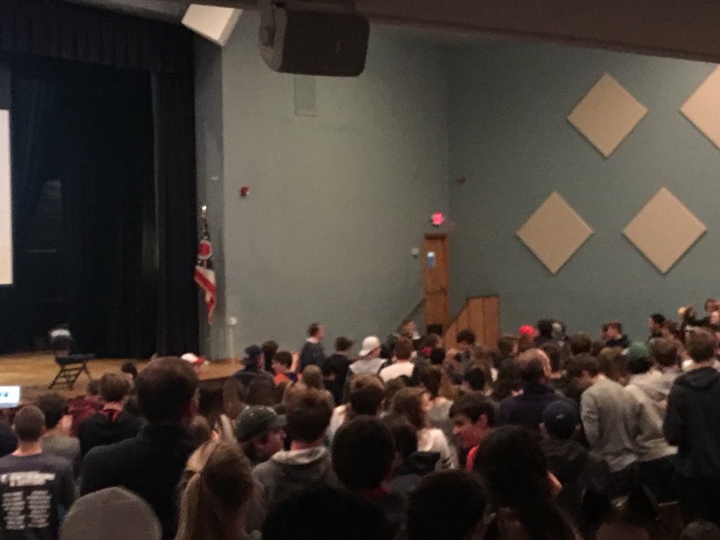 When you have a STATE CHAMPION, you celebrate!! Great championship school assembly today to honor Hudson Jump. Pic of the clap out #GHSDreamBig <a href="/CulpAndy/">Andy Culp</a> <a href="/lusher_jamie/">Dr. Jamie Lusher</a> <a href="/GhhsSection/">GHHS STUDENT SECTION</a> <a href="/GHAthleticDept/">GH Athletic Dept</a> <a href="/grandviewhhs/">Grandview Heights HS</a>