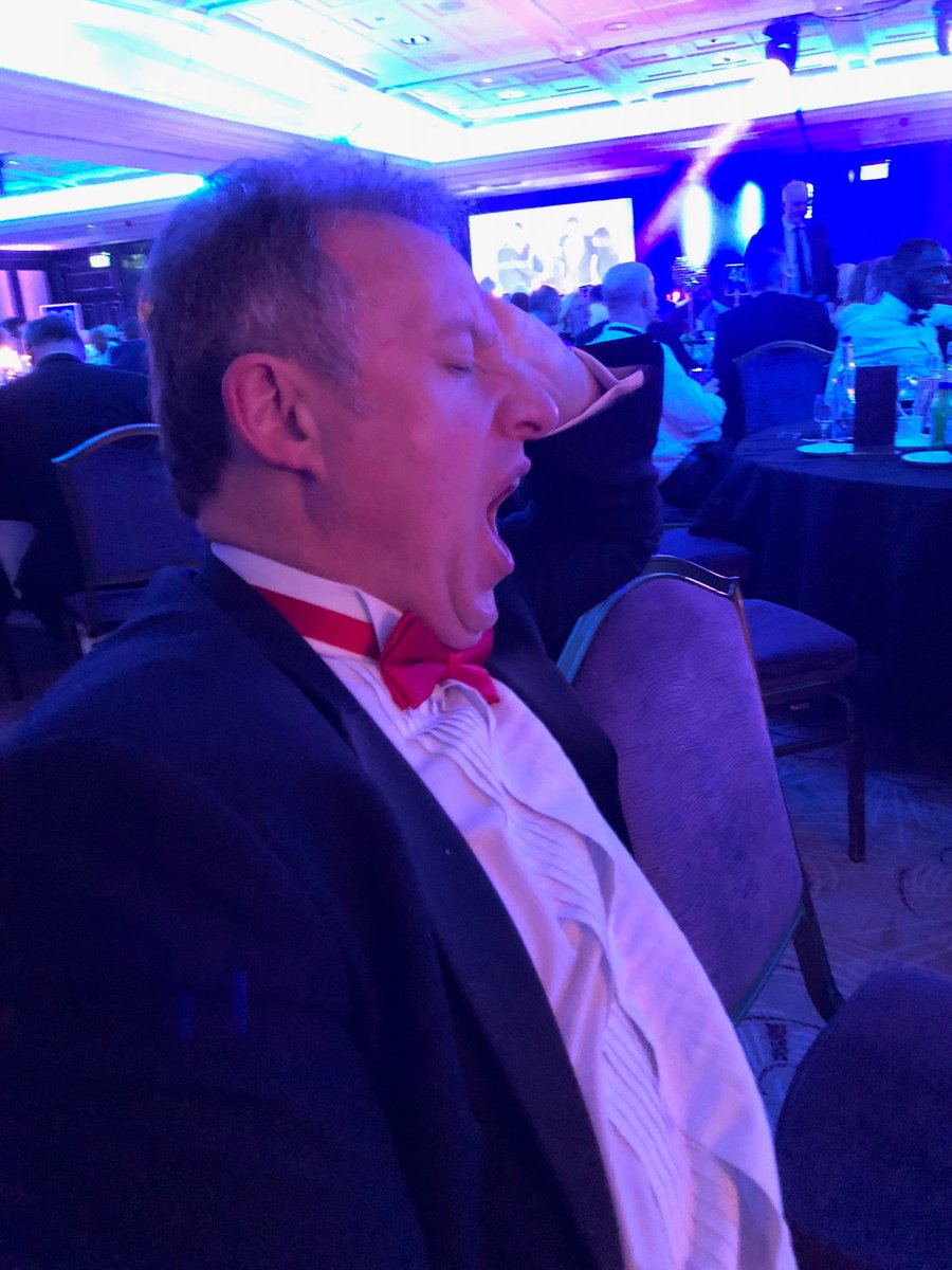 ChrisFieldCF's tweet image. #BMFAwards it’s too much for some.....