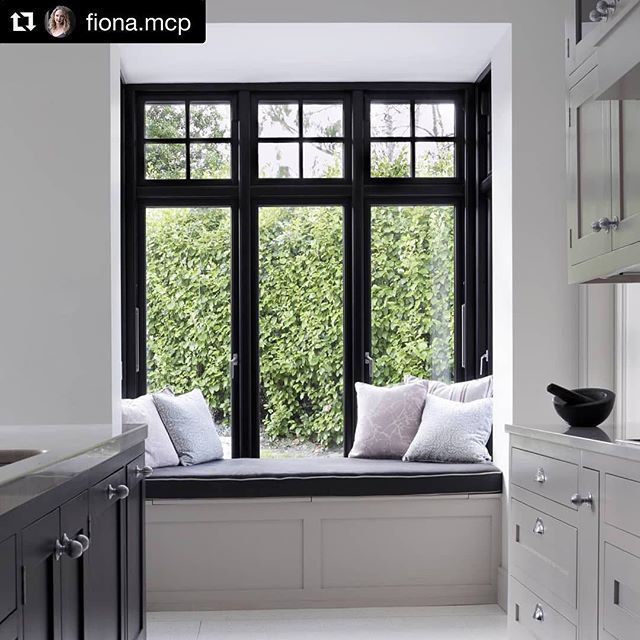 The perfect spot for your morning coffee ☕️ #inspire #windowseat #kitchenideas #greykitchen #Repost @fiona.mcp with @get_repost
・・・
The perfect window seat, featured in Make the Home you Love which is out on MONDAY 😮😀😃
Design by @dmvfarchitects, photo by @ruthmariaphotos
