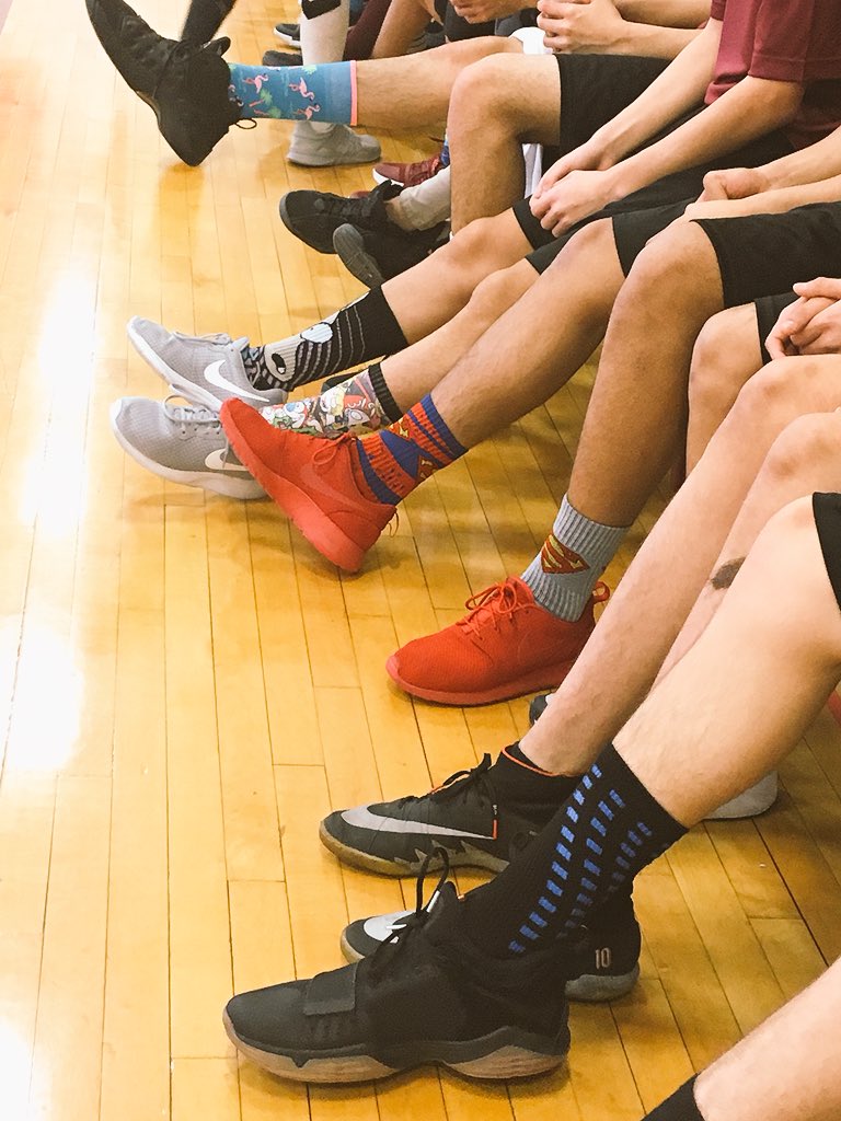 mayeliux1's tweet photo. Freshman Boys Volleyball Teams helping bring awareness, support, and #appreciation for people with #downsyndrome - wearing mismatched socks reminds us to celebrate #uniqueness in EVERY individual. 
#mostloving #march21 #trisomy21 
#mortonpride @MortonBoysVB @Mortonathletics https://t.co/Yk80ZpMRPU
