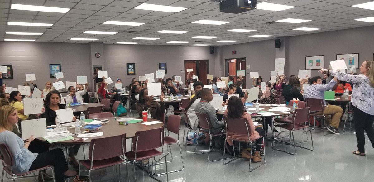 DrRLWright's tweet photo. Having a great time (as usual) assisting @clynvan1 as she leads a discussion on "Formative &amp; Summative Assessment Data"... Why collect it... &amp; What to do with it... with @AldineISD Student-Teachers! #StallionsCharge #ProducingTheNationsBest #ITeach2ChangeTheWorld https://t.co/kIQ9zmwL05