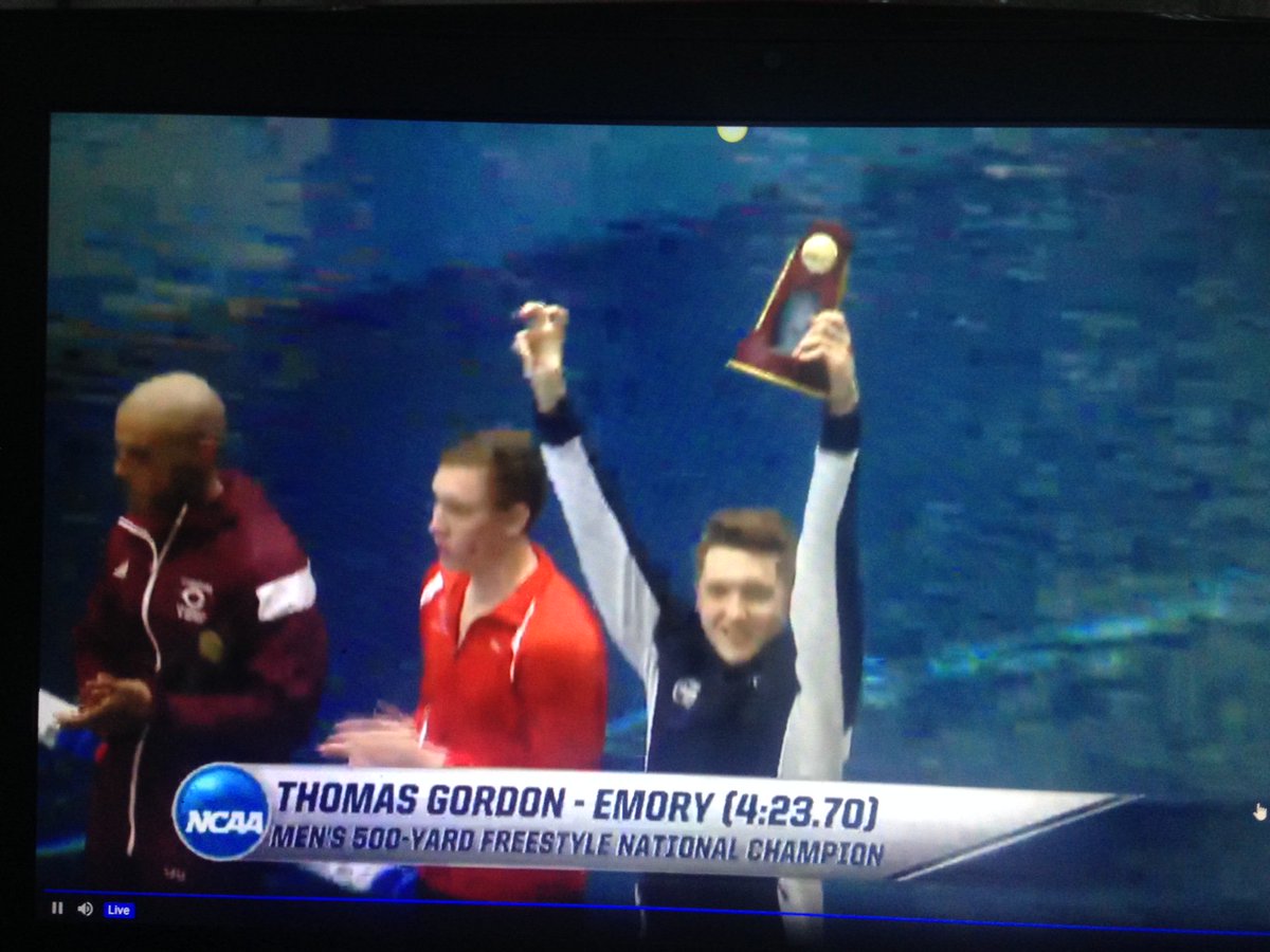 KatherineCHE's tweet photo. Congratulations to my nephew #TomGordon for winning the 500 tonight in the #NCAASwimming Championship #TalonsUP! #Emory #EmoryEagles #EmorySwimming โฅ #ProudAunt #SharpTalons #Eagles #WatchTheEaglesSoar โฅ https://t.co/UH1xjFA7Pp