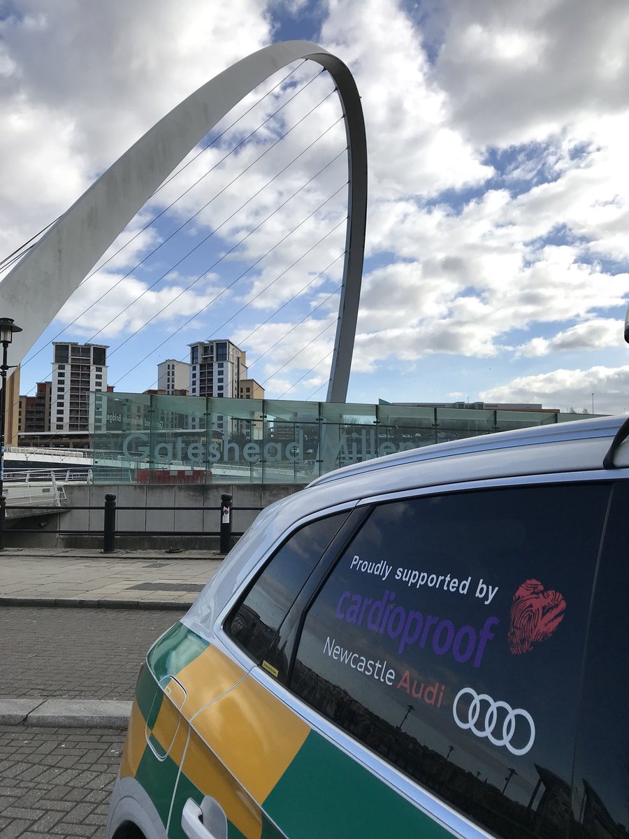 Pottsy47's tweet photo. Out and about yesterday @NEAmbulance #CCARU https://t.co/w35DAJsRmu