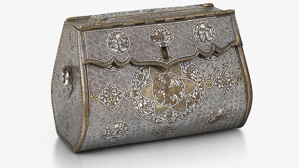 drapedinhistory's tweet photo. This extraordinary metal handbag was made in Northern Iraq way back circa 1300. It is thought to be the world’s oldest surviving handbag! It's inlaid with gold and silver scenes depicting Mongol court life. Click for details: https://t.co/FbfNb62PaH #history https://t.co/lYyo9uDnLt