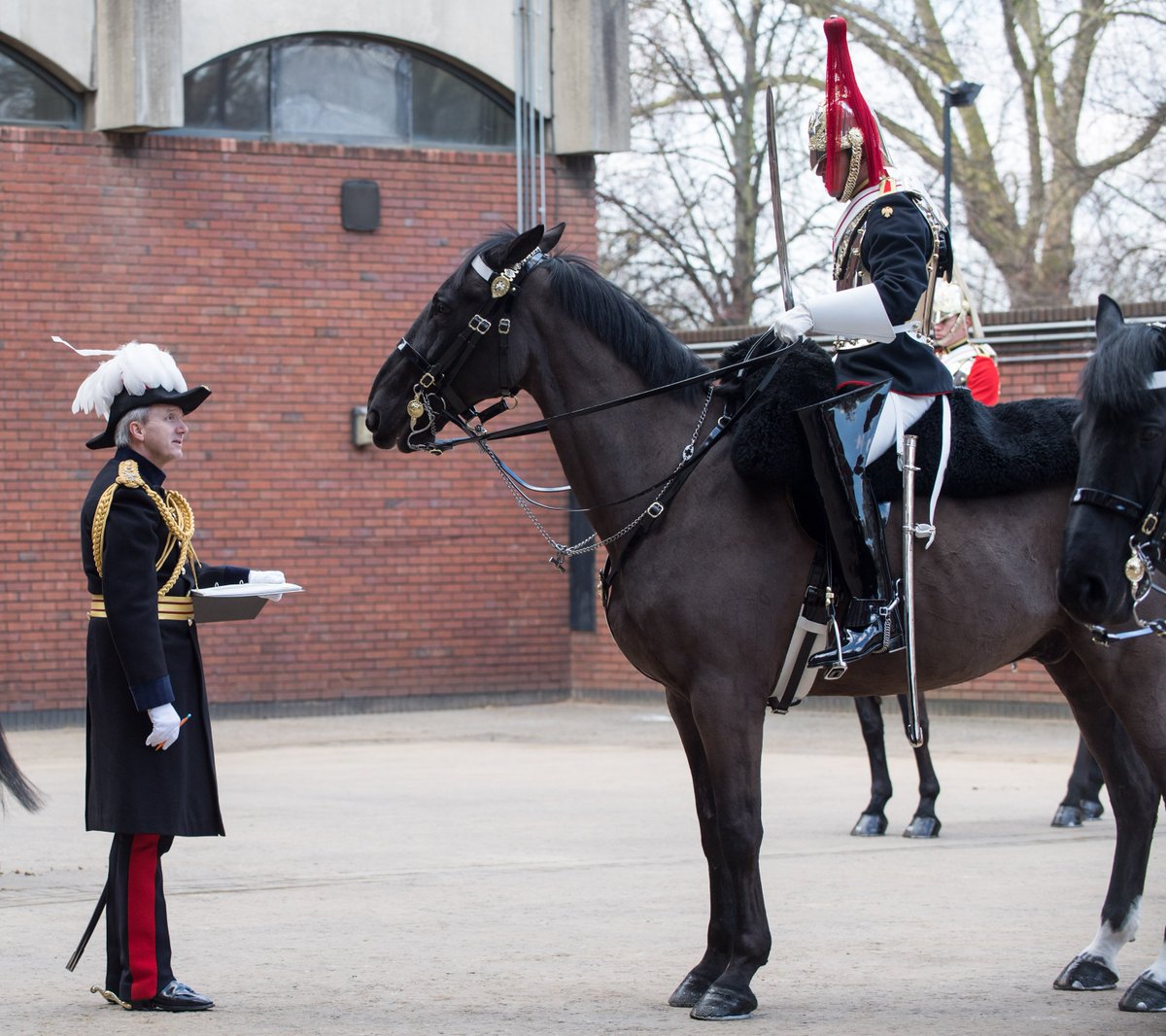 ArmyInLondon tweet picture
