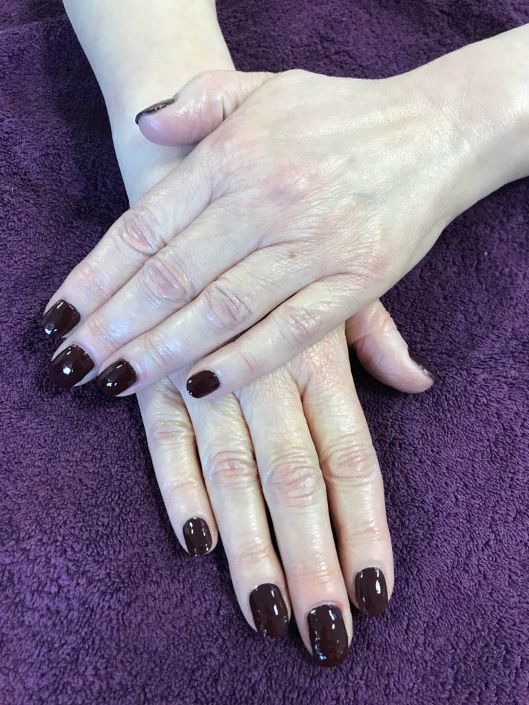 EACNDAndrea's tweet photo. Level 2 Nail Technology client session this morning. #nailart #shellactoes #manicure 💅🏻😃@CheshireCollSW @EdenCCSW https://t.co/YzvFuCmtR1