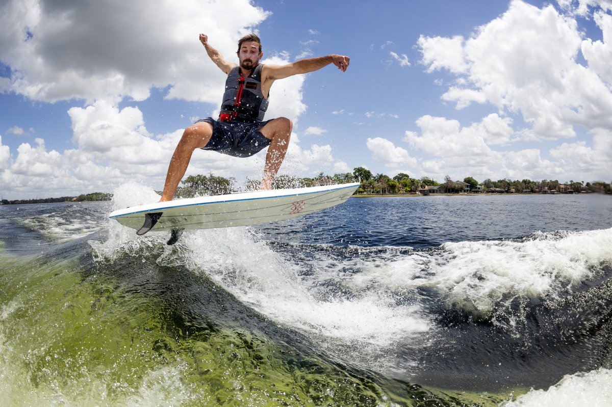 Since yesterday was the first official day of spring, here’s <a href="/ErikRuck/">Erik Ruck</a> on the new <a href="/Ronix/">Ronix Wakeboards</a> Naked Potbelly Cruiser to get you stoked... #Ronix #Wakesurf #Lakelife