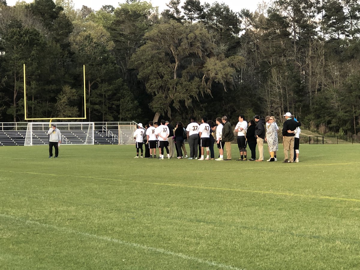 DebiMcNeal's tweet photo. Senior night at @RHHSLacrosse ‼️ What a great group of student athletes. #RHHSCO18 #BTH 
🌟📚 🎓 💛🍑🇺🇸🥅 https://t.co/0gO59KgVt6
