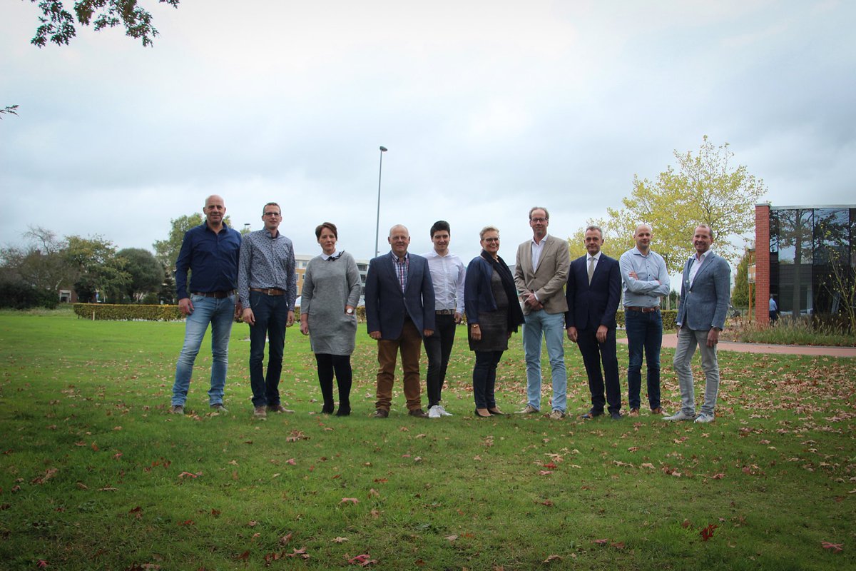 EJRuitenberg's tweet photo. Ontzettend trots op dit geweldige team van @CUOldebroek 

Van 6 naar 7 zetels in gemeenteraad @gem_Oldebroek 

Dank aan alle kiezers https://t.co/83YT6IvgSE