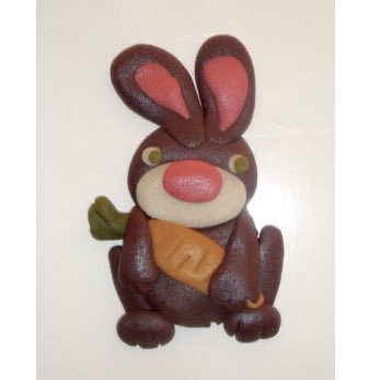 FONDANTIER's tweet photo. #chocolate #easterbunny #cookie #production almost done with #spring #snow in the #weather #forecast . #fondant #butter #shortbread #earsfirst https://t.co/7INbm2PAX9