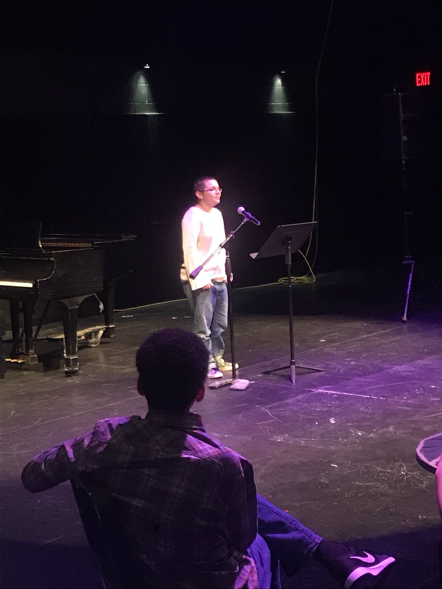DJFarinelli's tweet photo. Congrats @andrewcla1re on a wonderful performance. If she were real, Elsa would be clapping for you with me @LHSBarnstormers #RangerArts #BarneysCafe https://t.co/p91LKJ22G9